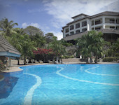Diani Reef Beach Resort is gelegen op Diani Beach opgebouwd als een exotische Afrikaans dorp in Kenia